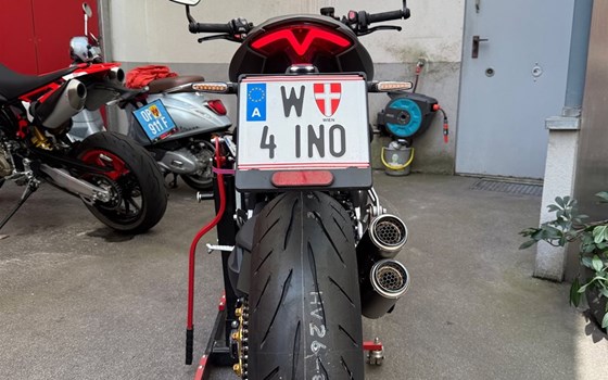 Gebrauchtmotorrad Triumph Speed Triple 1200 RS - Bild 5