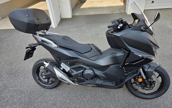 Gebrauchtmotorrad Honda Forza 750 - Bild 5