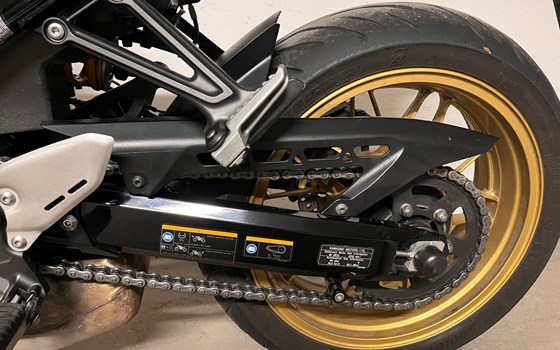 Gebrauchtmotorrad Kawasaki Z900 RS SE - Bild 7