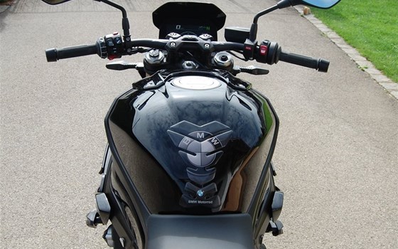 Gebrauchtmotorrad BMW S 1000 R - Bild 5