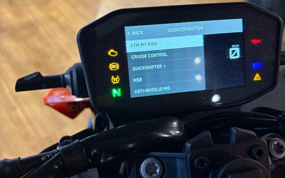 Gebrauchtmotorrad KTM 790 Duke L - Bild 5