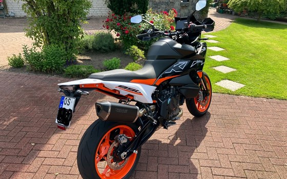 Gebrauchtmotorrad KTM 890 SMT - Bild 2