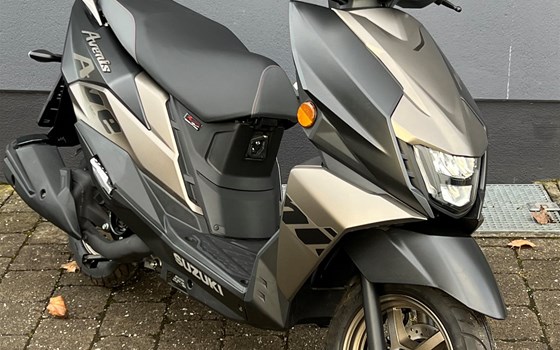 Neufahrzeug Suzuki Avenis 125 - Bild 2