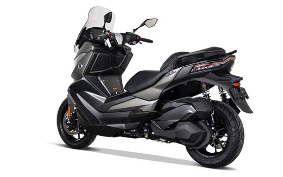 Neufahrzeug Voge SR4 350 LUXURY - Bild 4