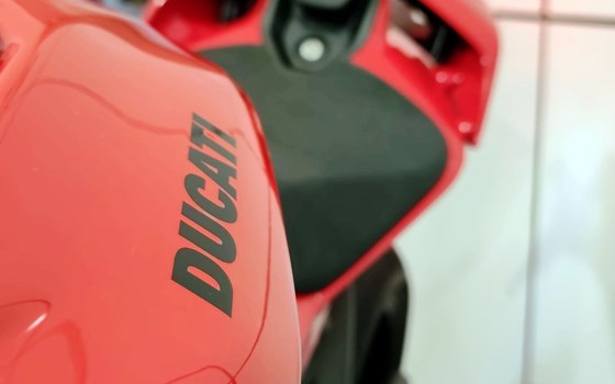 Neufahrzeug Ducati Panigale V4 S - Bild 11