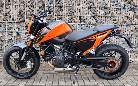Gebrauchtmotorrad KTM 690 Duke - Bild 1