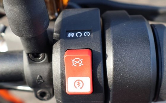 Gebrauchtmotorrad KTM 790 Duke - Bild 14