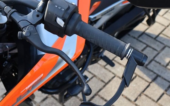 Gebrauchtmotorrad KTM 790 Duke - Bild 7