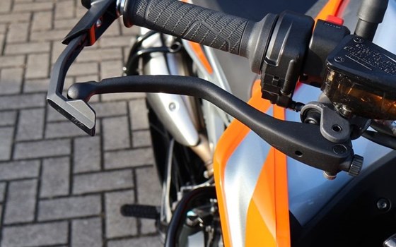 Gebrauchtmotorrad KTM 790 Duke - Bild 8