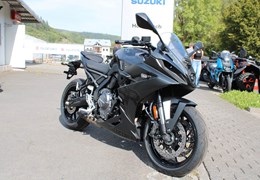 Neumotorrad Suzuki GSX-8R