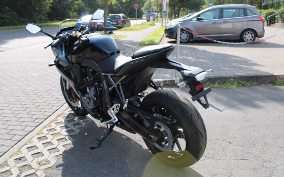 Neufahrzeug Suzuki GSX-8R - Bild 3