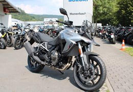 Neumotorrad Suzuki V-Strom 800