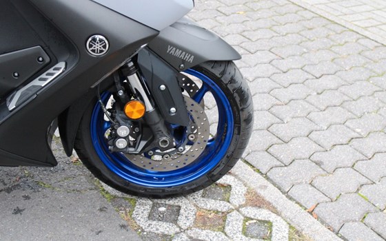 Gebrauchtmotorrad Yamaha TMAX 560 - Bild 9