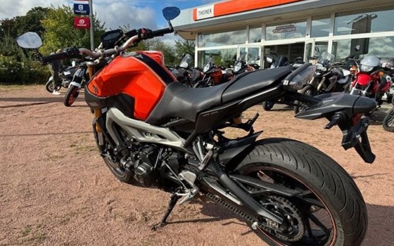 Gebrauchtmotorrad Yamaha MT-09 - Bild 6