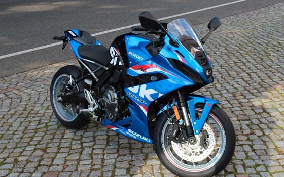 Neufahrzeug Suzuki GSX-8R - Bild 4