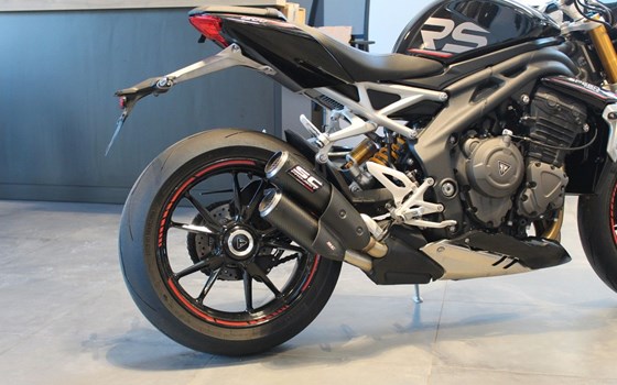 Gebrauchtmotorrad Triumph Speed Triple 1200 RS - Bild 2