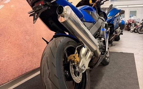 Gebrauchtmotorrad Honda CBR 900 RR Fireblade - Bild 5