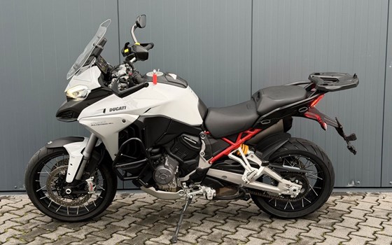 Gebrauchtmotorrad Ducati Multistrada V4 S - Bild 6