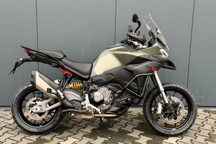 Ducati Multistrada V2 S