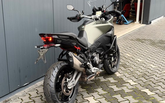Gebrauchtmotorrad Ducati Multistrada V2 S - Bild 2