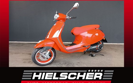 Neufahrzeug Vespa Elettrica 70 km/h - Bild 1