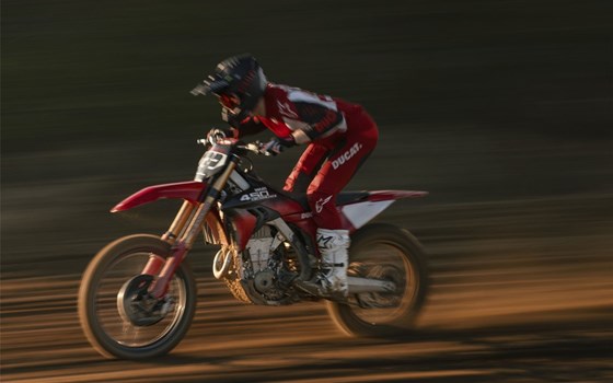 Neufahrzeug Ducati Desmo450 MX Factory - Bild 9