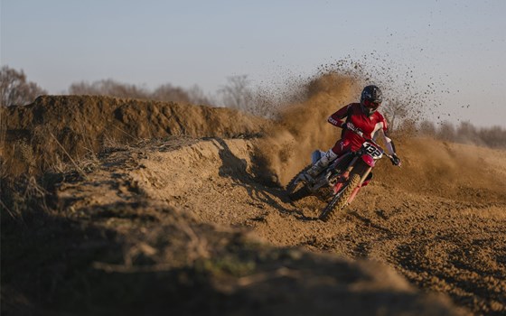 Neufahrzeug Ducati Desmo450 MX Factory - Bild 11