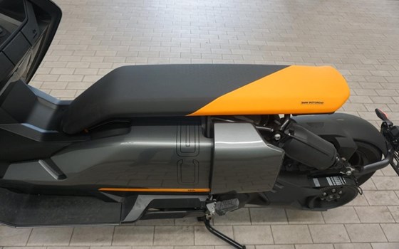 Gebrauchtmotorrad BMW CE 04 - Bild 4