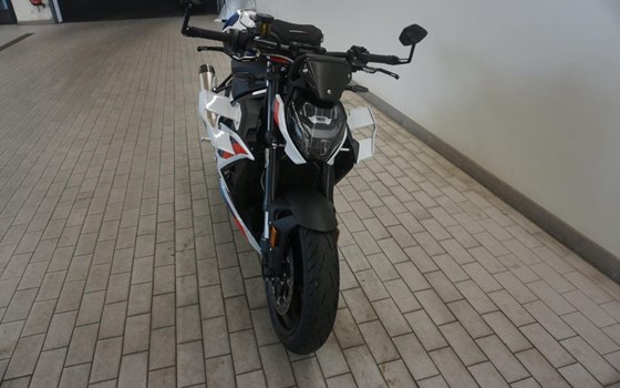 Gebrauchtmotorrad BMW M 1000 R - Bild 3