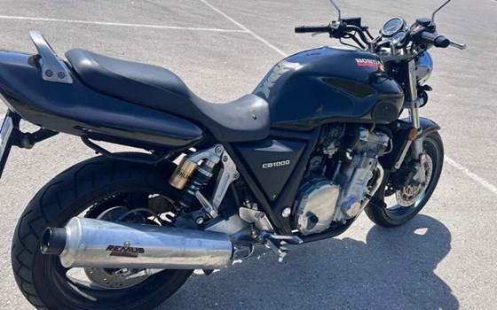 Gebrauchtmotorrad Honda CB1000F - Bild 8