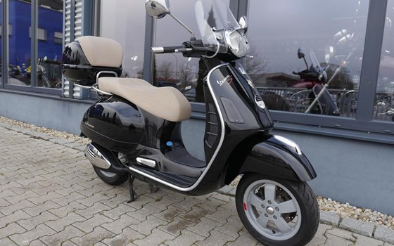 Gebrauchtmotorrad Vespa GTS 250 i.e. ABS - Bild 3