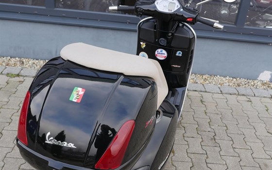 Gebrauchtmotorrad Vespa GTS 250 i.e. ABS - Bild 8