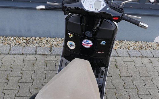 Gebrauchtmotorrad Vespa GTS 250 i.e. ABS - Bild 9