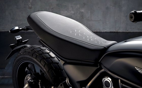 Neufahrzeug Ducati Scrambler Icon Dark - Bild 8