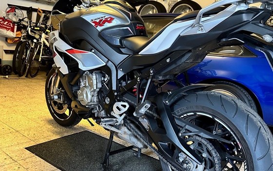 Gebrauchtmotorrad BMW S 1000 XR - Bild 3
