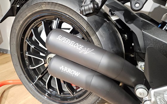 Neufahrzeug MV Agusta Superveloce 800 S - Bild 7