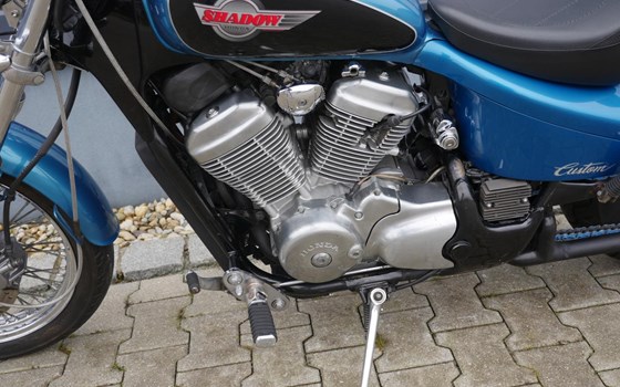 Gebrauchtmotorrad Honda VT 600 C Shadow - Bild 11