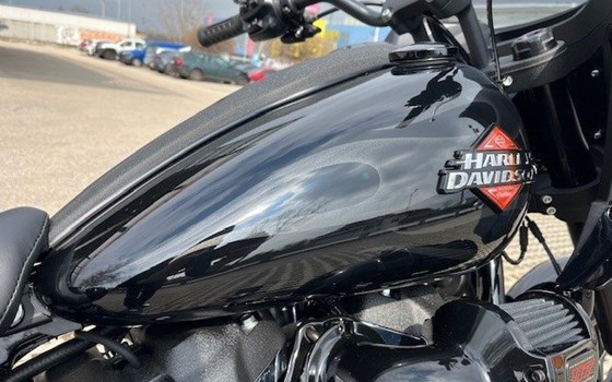 Neufahrzeug Harley-Davidson Softail Low Rider ST - Bild 5
