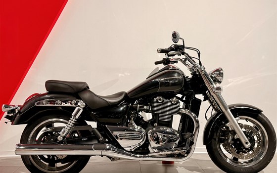 Gebrauchtmotorrad Triumph Thunderbird Commander - Bild 1