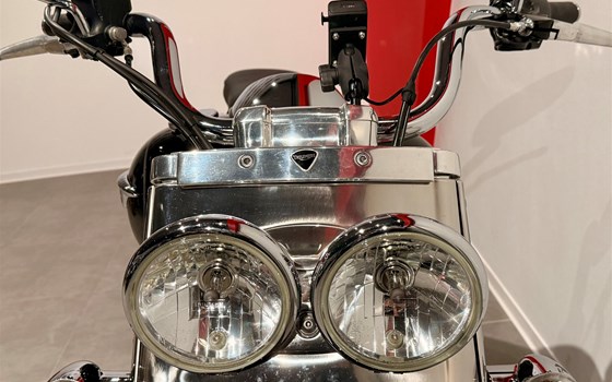 Gebrauchtmotorrad Triumph Thunderbird Commander - Bild 10