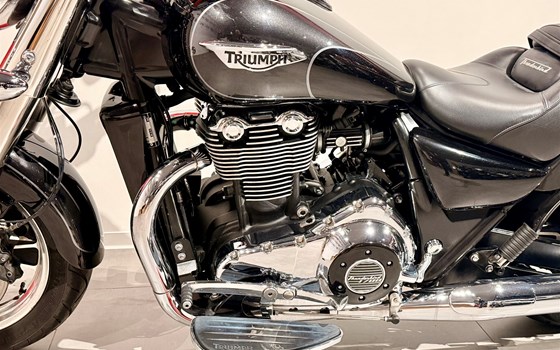 Gebrauchtmotorrad Triumph Thunderbird Commander - Bild 15