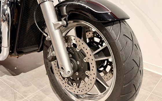 Gebrauchtmotorrad Triumph Thunderbird Commander - Bild 7