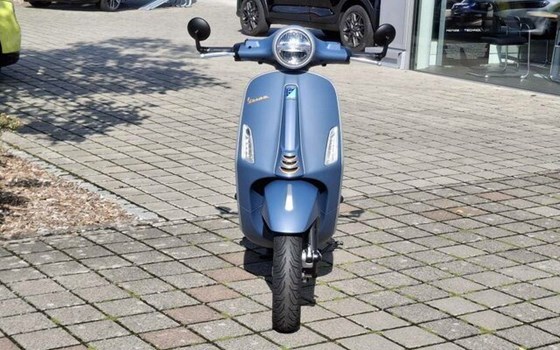 Neufahrzeug Piaggio ET3 125 Primavera - Bild 4