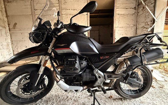 Gebrauchtmotorrad Moto Guzzi V85 TT - Bild 2