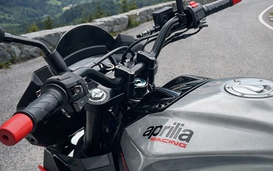 Gebrauchtmotorrad Aprilia Tuono 125 - Bild 3