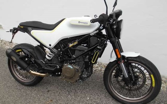 Gebrauchtmotorrad Husqvarna Vitpilen 401 - Bild 1