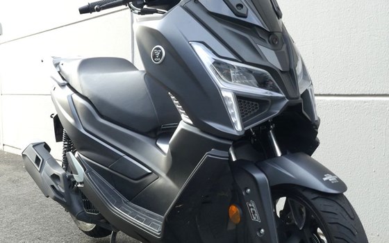 Gebrauchtmotorrad Voge SR1 125 ABS TCS - Bild 2