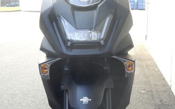Gebrauchtmotorrad Kymco Sky Town 125i ABS - Bild 4