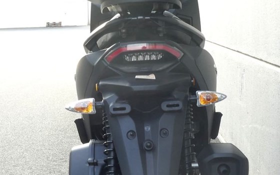 Gebrauchtmotorrad Kymco Sky Town 125i ABS - Bild 8