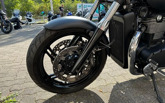 Gebrauchtmotorrad Triumph Thunderbird Storm - Bild 8